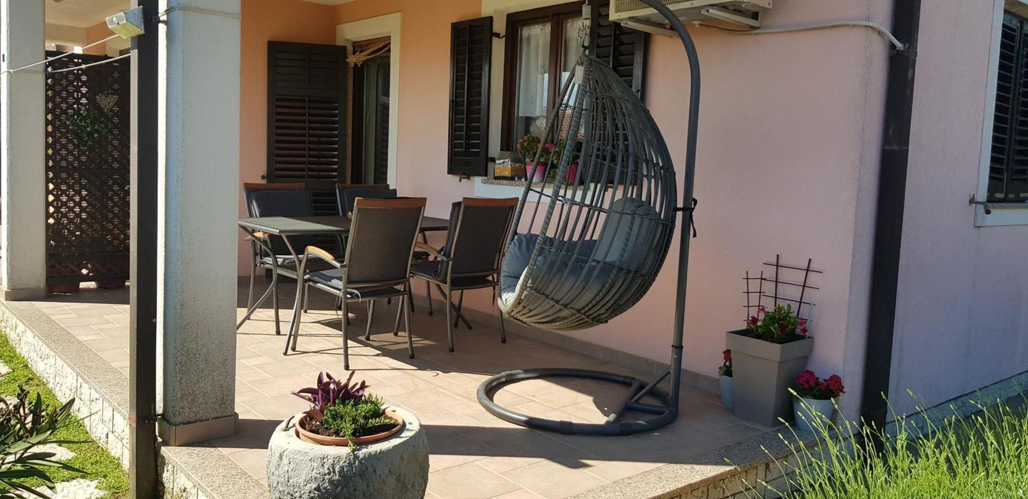 Apartment Radovic *